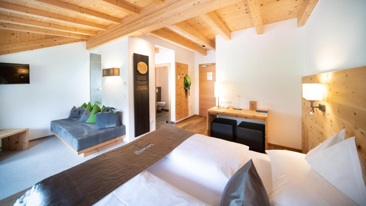 La Casies Mountain Hotel Santa Maddalena in Casies Exterior photo